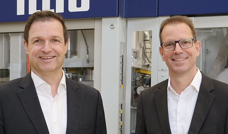 Jürgen Lochner (CSO/CTO) and Carsten Strenger (CEO) jointly manage the company ILLIG Maschinenbau. | © ILLIG Maschinenbau GmbH & Co. KG